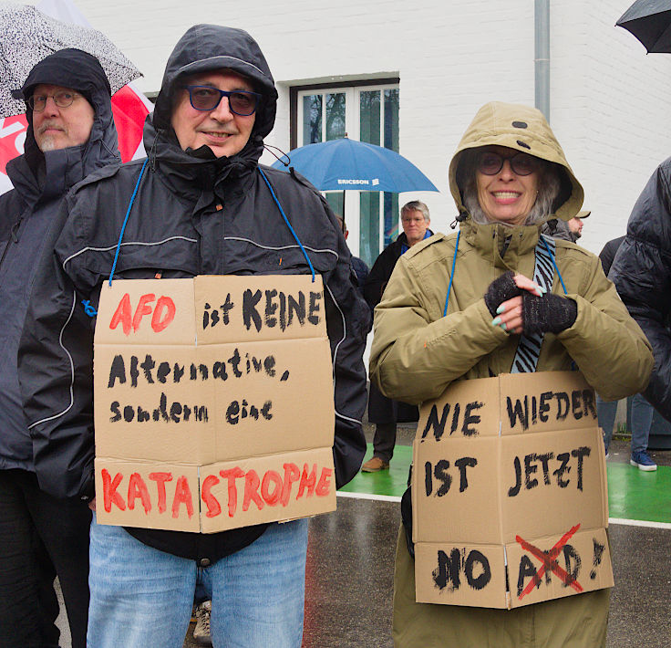 © www.mutbuergerdokus.de: Meerbusch gegen Rechts: Kundgebung 'Für Demokratie und Zusammenhalt'