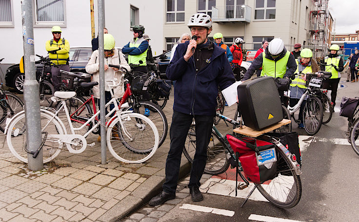 © www.mutbuergerdokus.de: Gedenkfahrt für Natenom