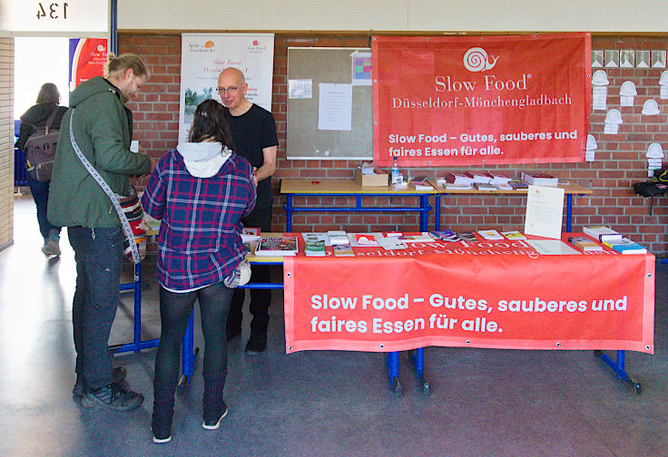 © www.mutbuergerdokus.de: 8. 'Saatgut-Festival Düsseldorf'
