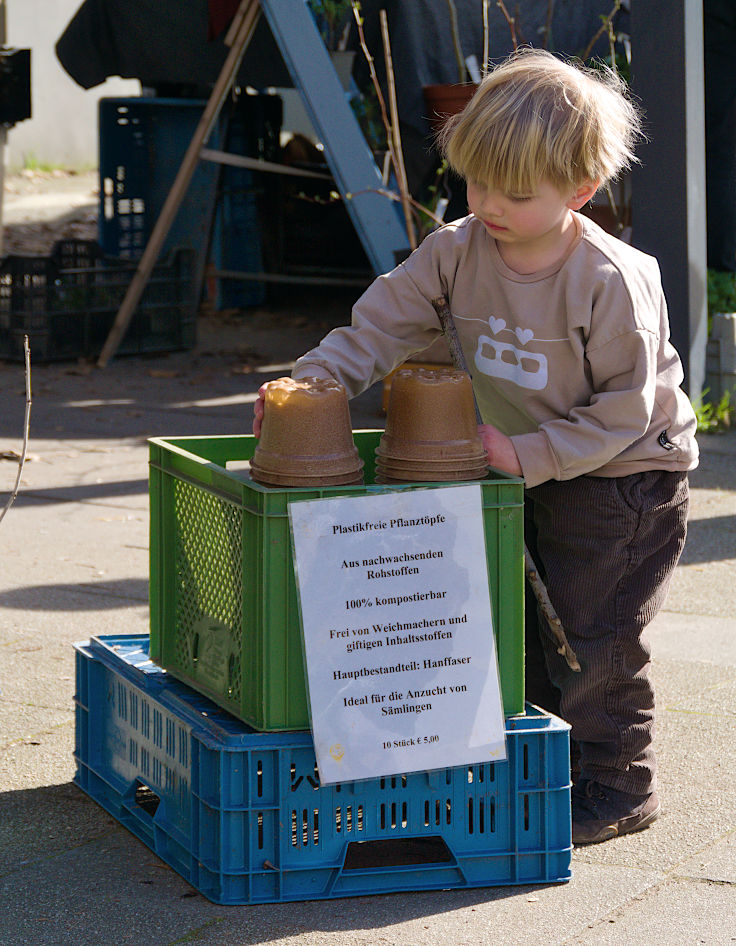 © www.mutbuergerdokus.de: 8. 'Saatgut-Festival Düsseldorf'