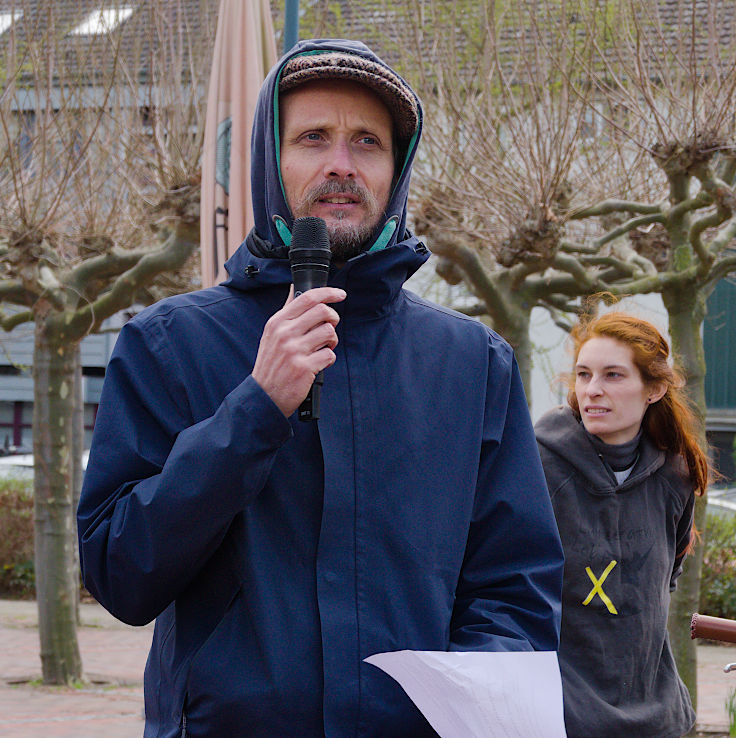 © www.mutbuergerdokus.de: Wasserbündnis Rheinisches Revier: Protest-Radtour entlang der geplanten Rheinwassertransportleitung