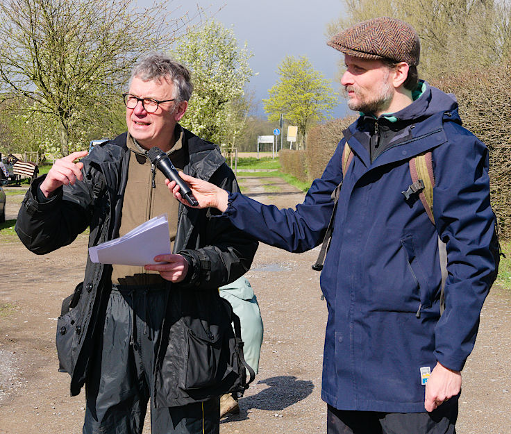 © www.mutbuergerdokus.de: Wasserbündnis Rheinisches Revier: Protest-Radtour entlang der geplanten Rheinwassertransportleitung
