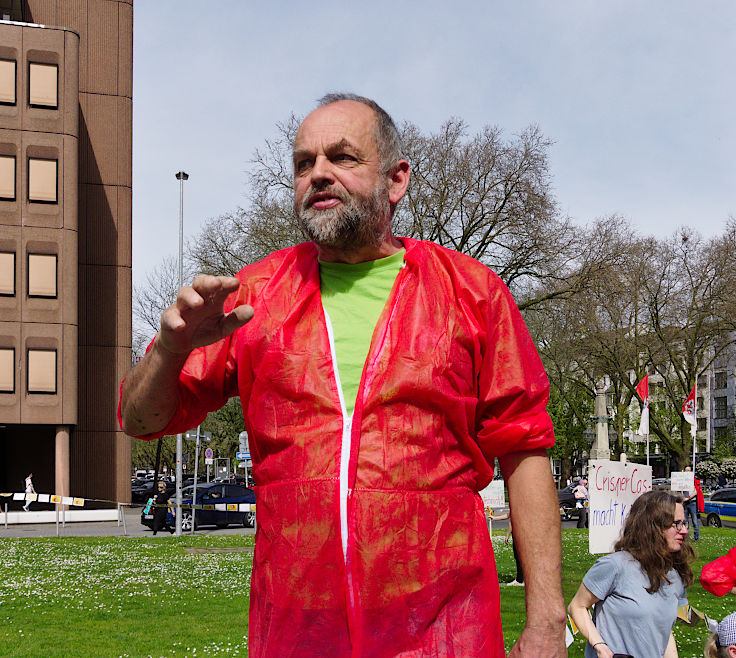© www.mutbuergerdokus.de: Aktionsbündnis gegen Gentechnik - Düsseldorf und Umgebung: Demonstration 'Gehen gegen Gentechnik'