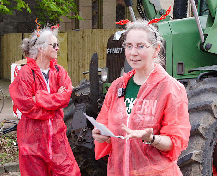 © www.mutbuergerdokus.de: Aktionsbündnis gegen Gentechnik - Düsseldorf und Umgebung: Demonstration 'Gehen gegen Gentechnik'