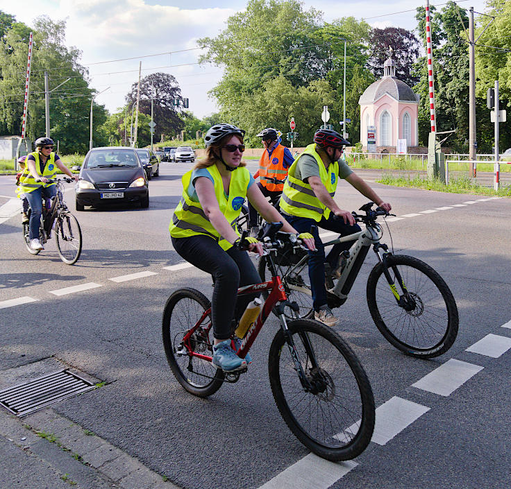© www.mutbuergerdokus.de: 5. 'Meerbuscher Radnacht'