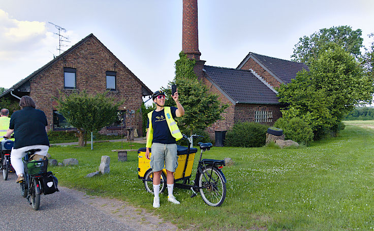 © www.mutbuergerdokus.de: 5. 'Meerbuscher Radnacht'