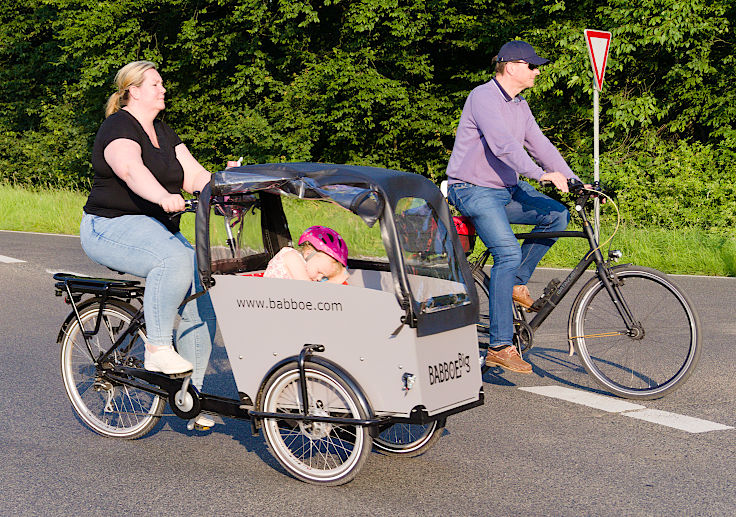 © www.mutbuergerdokus.de: 5. 'Meerbuscher Radnacht'