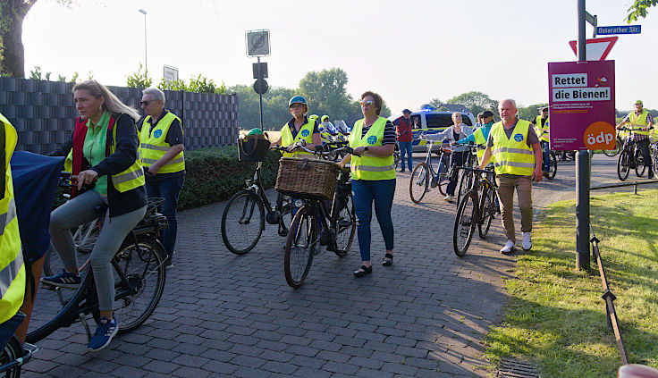 © www.mutbuergerdokus.de: 5. 'Meerbuscher Radnacht'