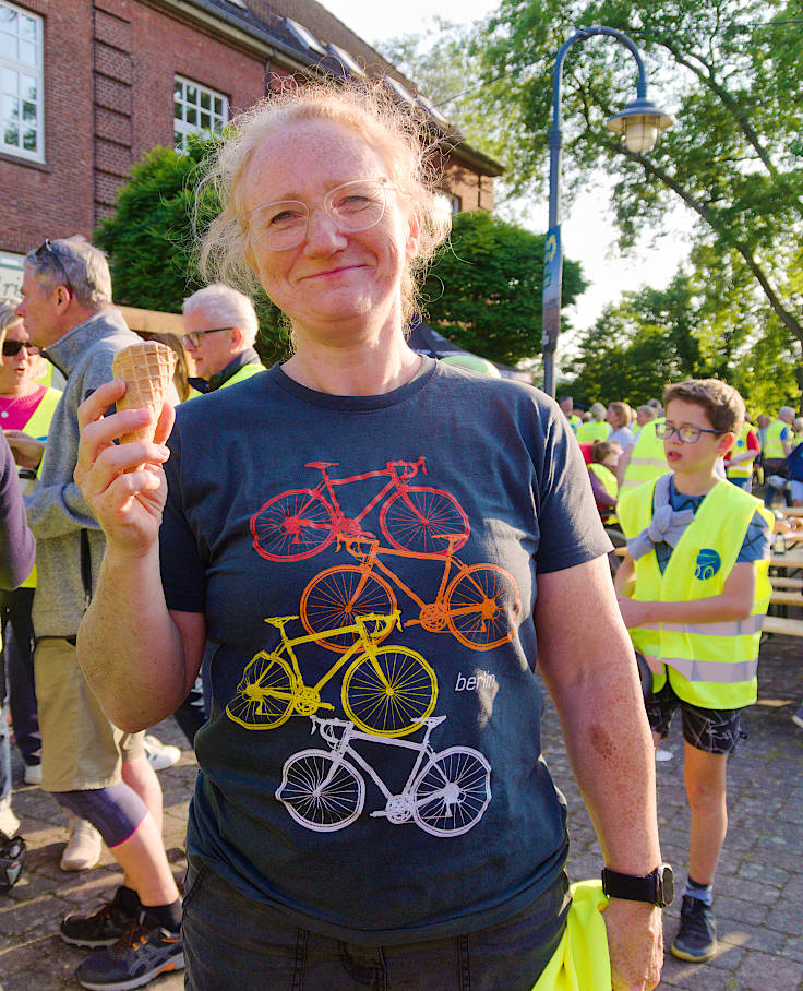© www.mutbuergerdokus.de: 5. 'Meerbuscher Radnacht'