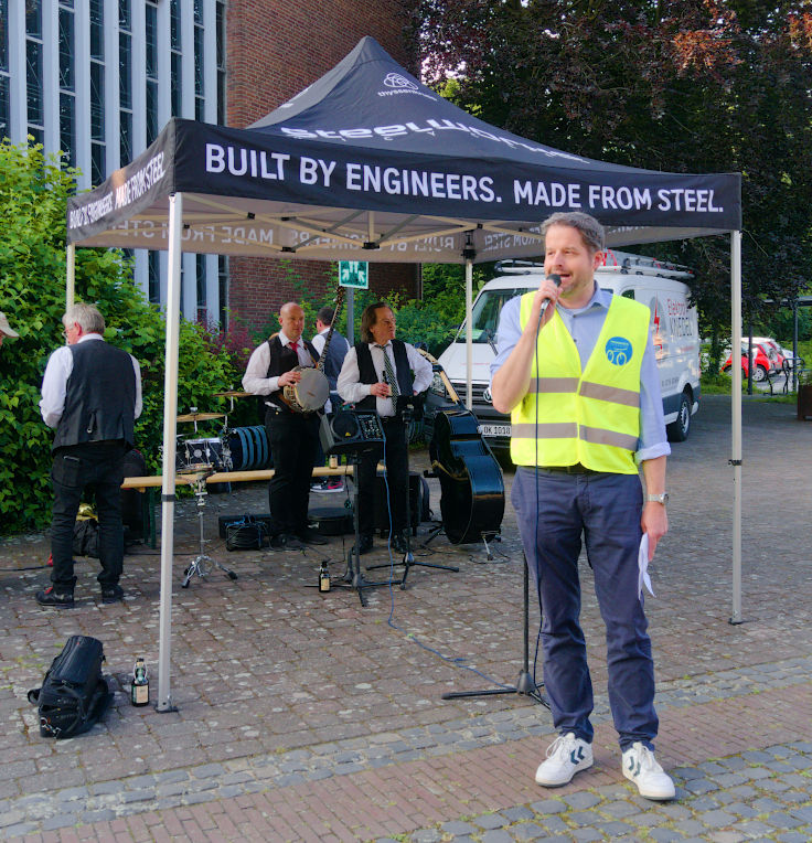 © www.mutbuergerdokus.de: 5. 'Meerbuscher Radnacht'