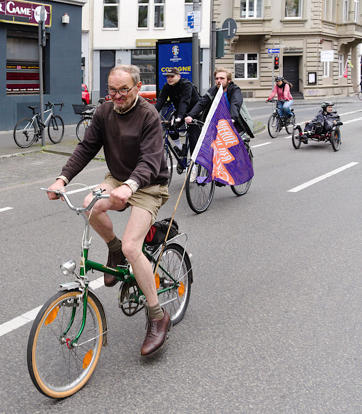 © www.mutbuergerdokus.de: 17. Sternfahrt Köln