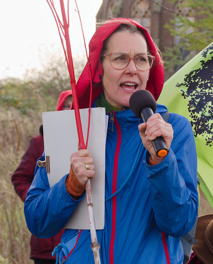 © www.mutbuergerdokus.de: ROTE LINIE am Hambacher Wald