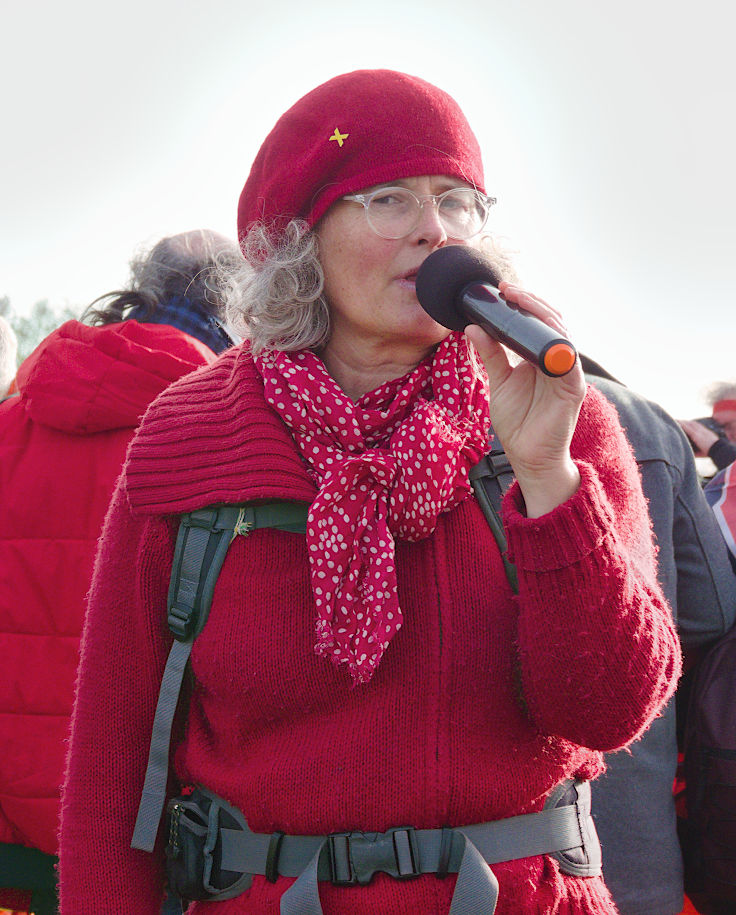 © www.mutbuergerdokus.de: ROTE LINIE am Hambacher Wald