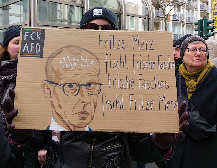 © www.mutbuergerdokus.de: Düsseldorf stellt sich quer: Demonstration 'Gegen die AfD und die Rechtsentwicklung der Gesellschaft'