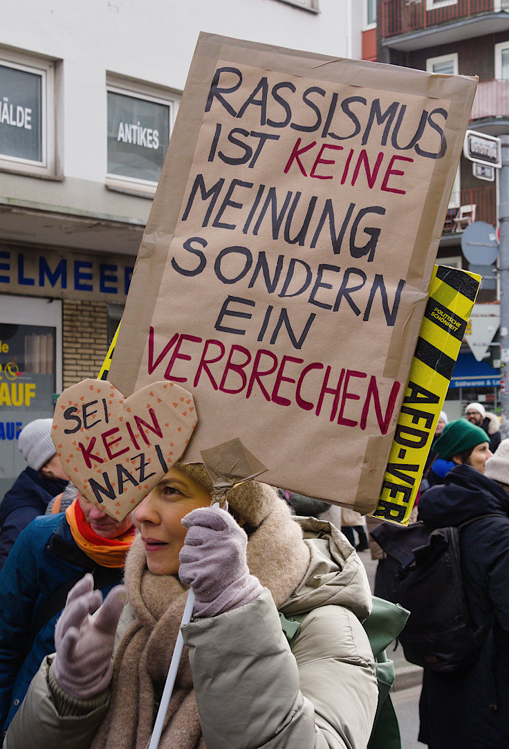 © www.mutbuergerdokus.de: Düsseldorf stellt sich quer: Demonstration 'Gegen die AfD und die Rechtsentwicklung der Gesellschaft' © www.mutbuergerdokus.de: Düsseldorf stellt sich quer: Demonstration 'Gegen die AfD und die Rechtsentwicklung der Gesellschaft'