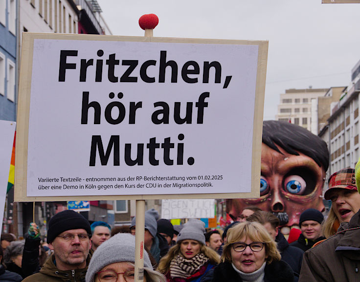 © www.mutbuergerdokus.de: Düsseldorf stellt sich quer: Demonstration 'Gegen die AfD und die Rechtsentwicklung der Gesellschaft' © www.mutbuergerdokus.de: Düsseldorf stellt sich quer: Demonstration 'Gegen die AfD und die Rechtsentwicklung der Gesellschaft'