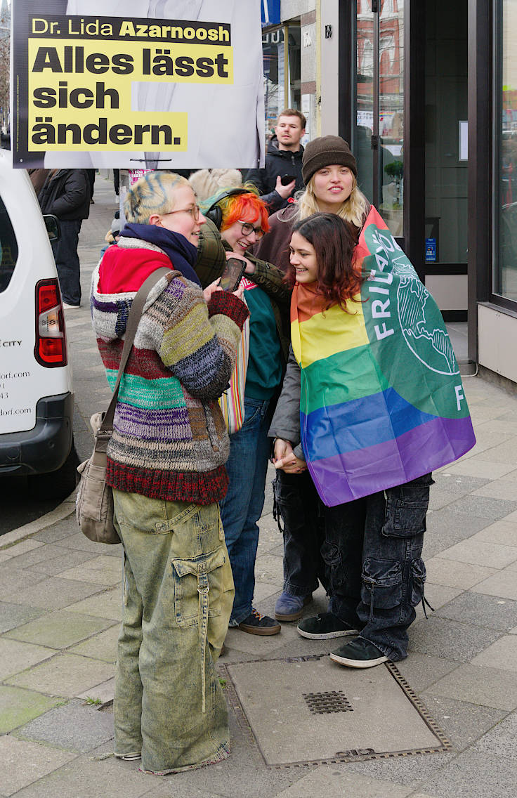 © www.mutbuergerdokus.de: Düsseldorf stellt sich quer: Demonstration 'Gegen die AfD und die Rechtsentwicklung der Gesellschaft' © www.mutbuergerdokus.de: Düsseldorf stellt sich quer: Demonstration 'Gegen die AfD und die Rechtsentwicklung der Gesellschaft'
