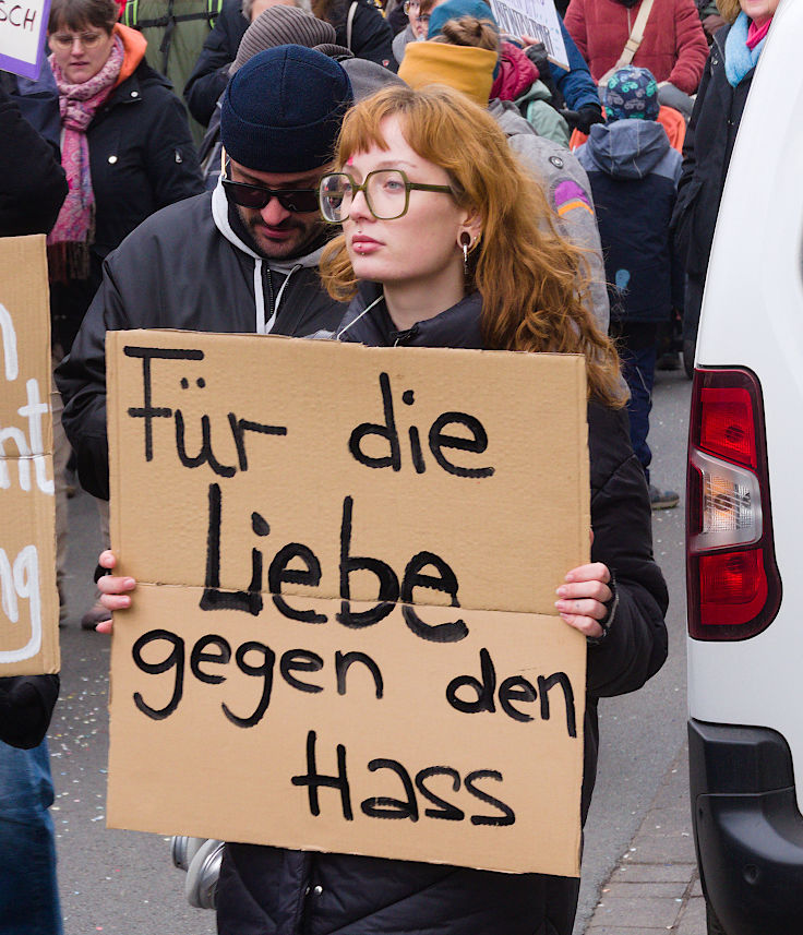 © www.mutbuergerdokus.de: Düsseldorf stellt sich quer: Demonstration 'Gegen die AfD und die Rechtsentwicklung der Gesellschaft' © www.mutbuergerdokus.de: Düsseldorf stellt sich quer: Demonstration 'Gegen die AfD und die Rechtsentwicklung der Gesellschaft'
