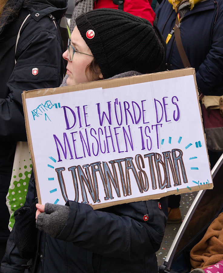 © www.mutbuergerdokus.de: Düsseldorf stellt sich quer: Demonstration 'Gegen die AfD und die Rechtsentwicklung der Gesellschaft' © www.mutbuergerdokus.de: Düsseldorf stellt sich quer: Demonstration 'Gegen die AfD und die Rechtsentwicklung der Gesellschaft'