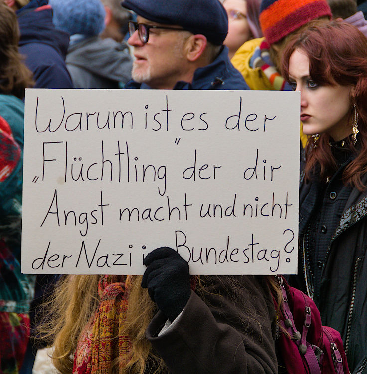 © www.mutbuergerdokus.de: Düsseldorf stellt sich quer: Demonstration 'Gegen die AfD und die Rechtsentwicklung der Gesellschaft' © www.mutbuergerdokus.de: Düsseldorf stellt sich quer: Demonstration 'Gegen die AfD und die Rechtsentwicklung der Gesellschaft'
