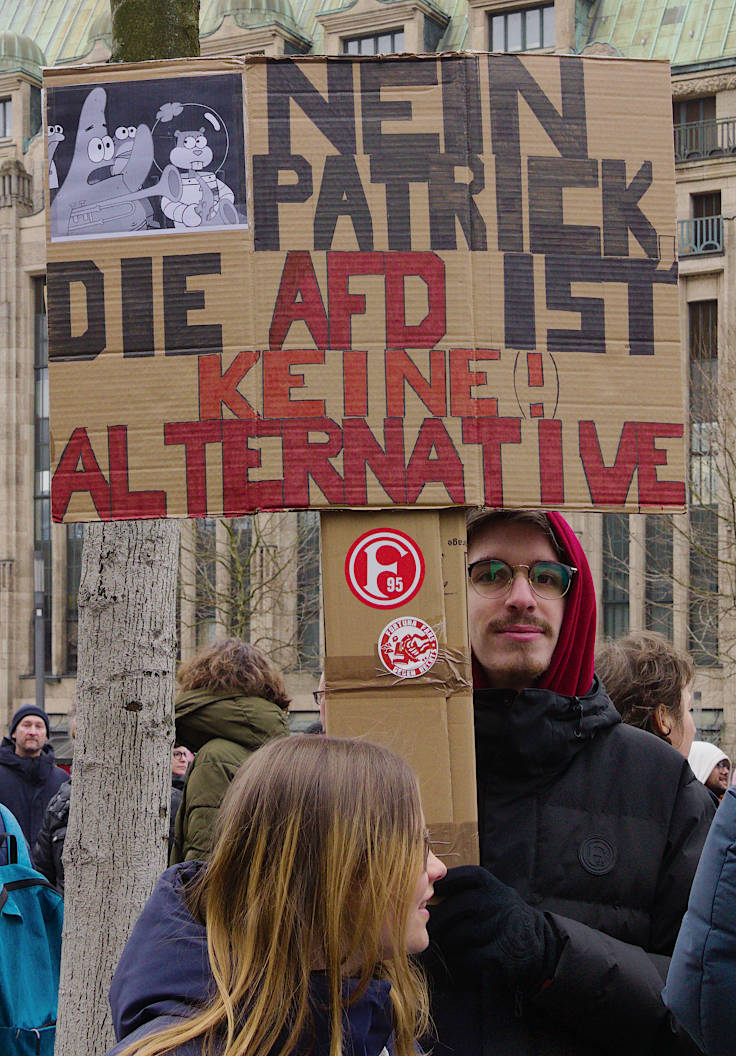 © www.mutbuergerdokus.de: Düsseldorf stellt sich quer: Demonstration 'Gegen die AfD und die Rechtsentwicklung der Gesellschaft' © www.mutbuergerdokus.de: Düsseldorf stellt sich quer: Demonstration 'Gegen die AfD und die Rechtsentwicklung der Gesellschaft'