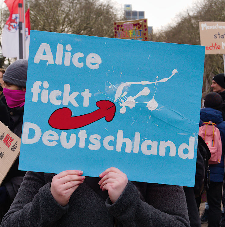 © www.mutbuergerdokus.de: Düsseldorf stellt sich quer: Demonstration 'Gegen die AfD und die Rechtsentwicklung der Gesellschaft' © www.mutbuergerdokus.de: Düsseldorf stellt sich quer: Demonstration 'Gegen die AfD und die Rechtsentwicklung der Gesellschaft'