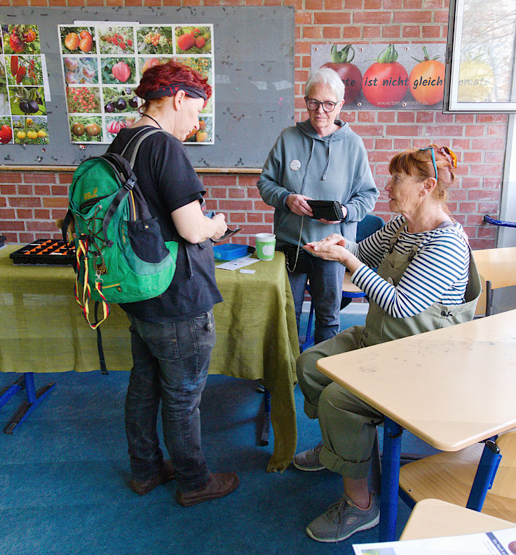 &copy; www.mutbuergerdokus.de: 9. 'Saatgut-Festival D&uuml;sseldorf'