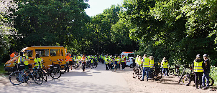 © www.mutbuergerdokus.de: 6. 'Meerbuscher Radnacht'