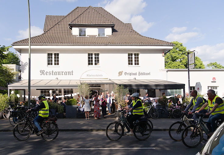 © www.mutbuergerdokus.de: 6. 'Meerbuscher Radnacht'