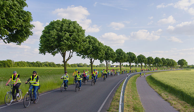 © www.mutbuergerdokus.de: 6. 'Meerbuscher Radnacht'