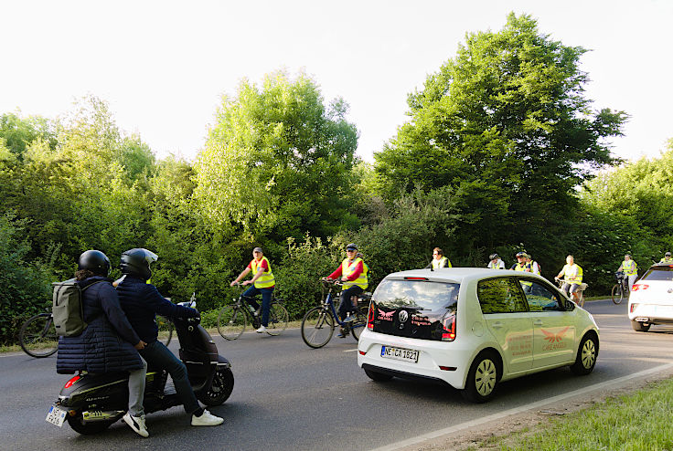 © www.mutbuergerdokus.de: 6. 'Meerbuscher Radnacht'