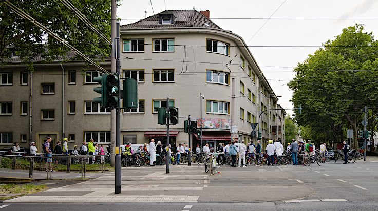© www.mutbuergerdokus.de: ADFC Köln: 9. 'Ride of Silence'
