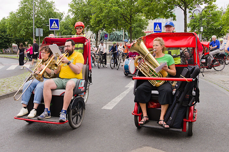 © www.mutbuergerdokus.de: 18. Sternfahrt Köln