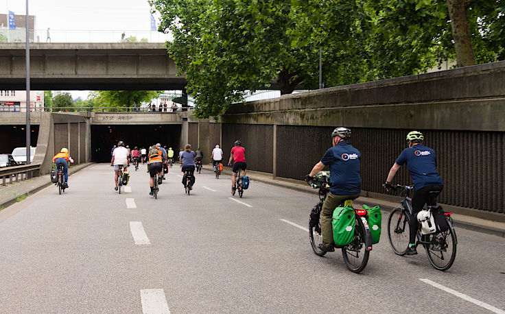 © www.mutbuergerdokus.de: 18. Sternfahrt Köln