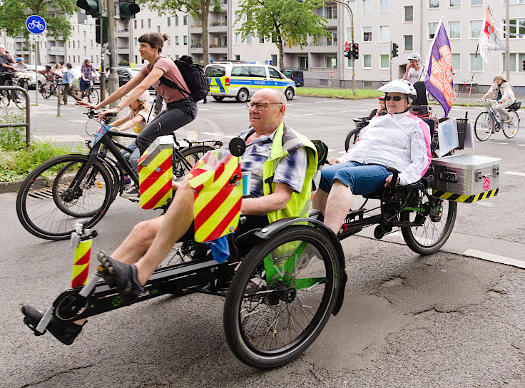 © www.mutbuergerdokus.de: 18. Sternfahrt Köln
