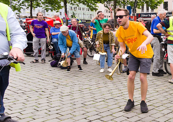 © www.mutbuergerdokus.de: 18. Sternfahrt Köln