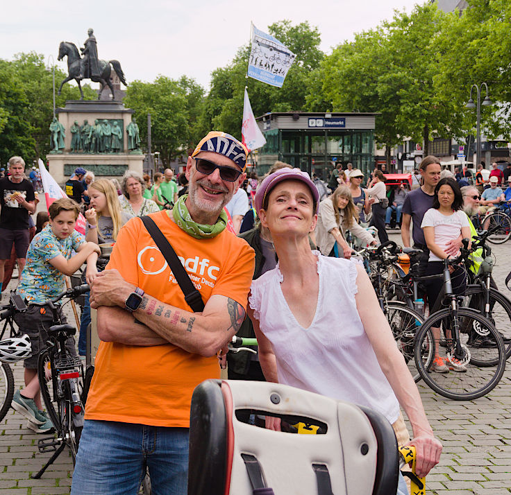 © www.mutbuergerdokus.de: 18. Sternfahrt Köln