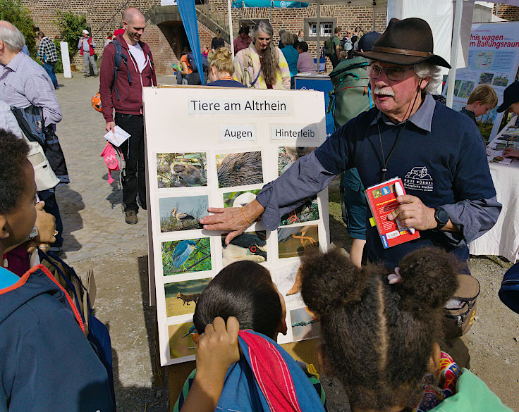 © www.mutbuergerdokus.de: Tag des offenen Denkmals: Aktionstag auf Haus Bürgel © www.mutbuergerdokus.de: Tag des offenen Denkmals: Aktionstag auf Haus Bürgel