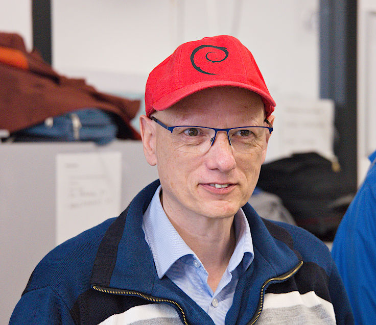 &copy; www.mutbuergerdokus.de: Linux Presentation Day Leverkusen