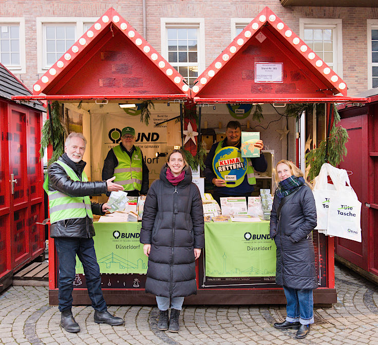 © www.mutbuergerdokus.de: Weihnachtshütte für das Düsseldorfer Ehrenamt