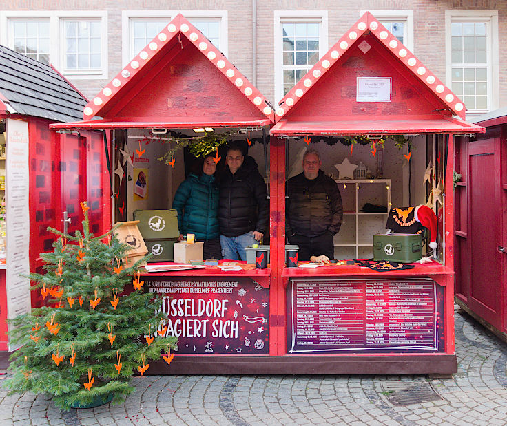 © www.mutbuergerdokus.de: Weihnachtshütte für das Düsseldorfer Ehrenamt