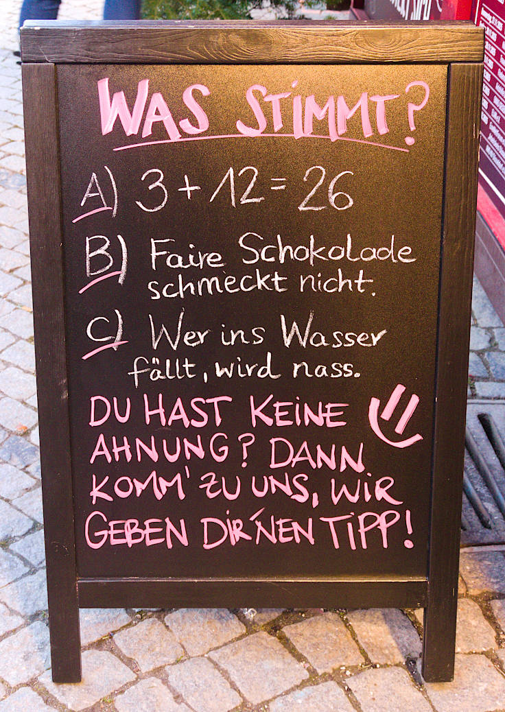 © www.mutbuergerdokus.de: Weihnachtshütte für das Düsseldorfer Ehrenamt © www.mutbuergerdokus.de: Weihnachtshütte für das Düsseldorfer Ehrenamt