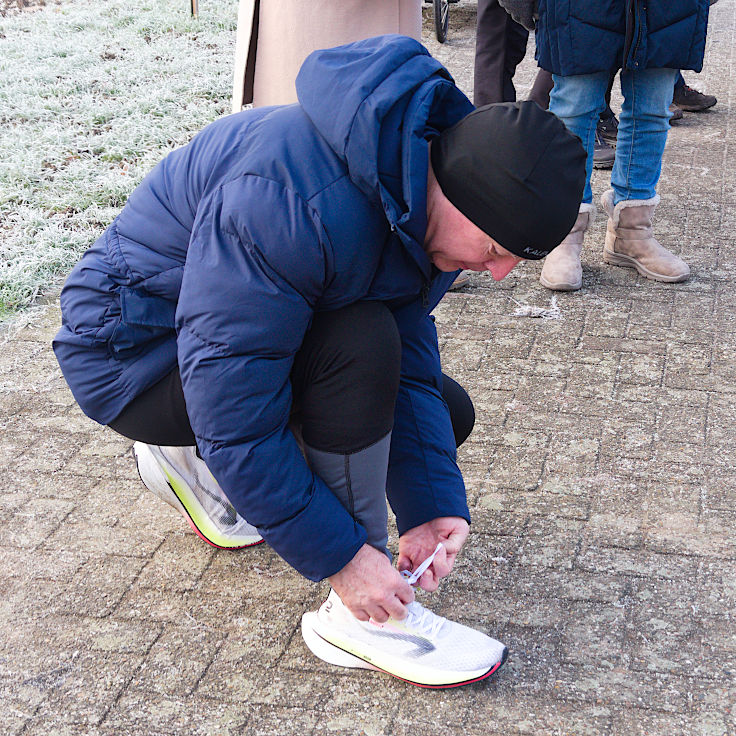 © www.mutbuergerdokus.de: 9. Meerbuscher Silvesterlauf © www.mutbuergerdokus.de: 9. Meerbuscher Silvesterlauf