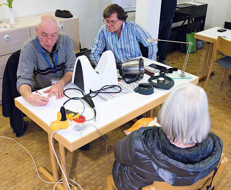 &copy; www.mutbuergerdokus.de: BUND Meerbusch: Repair Caf&eacute;