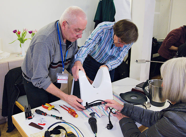 &copy; www.mutbuergerdokus.de: BUND Meerbusch: Repair Caf&eacute;