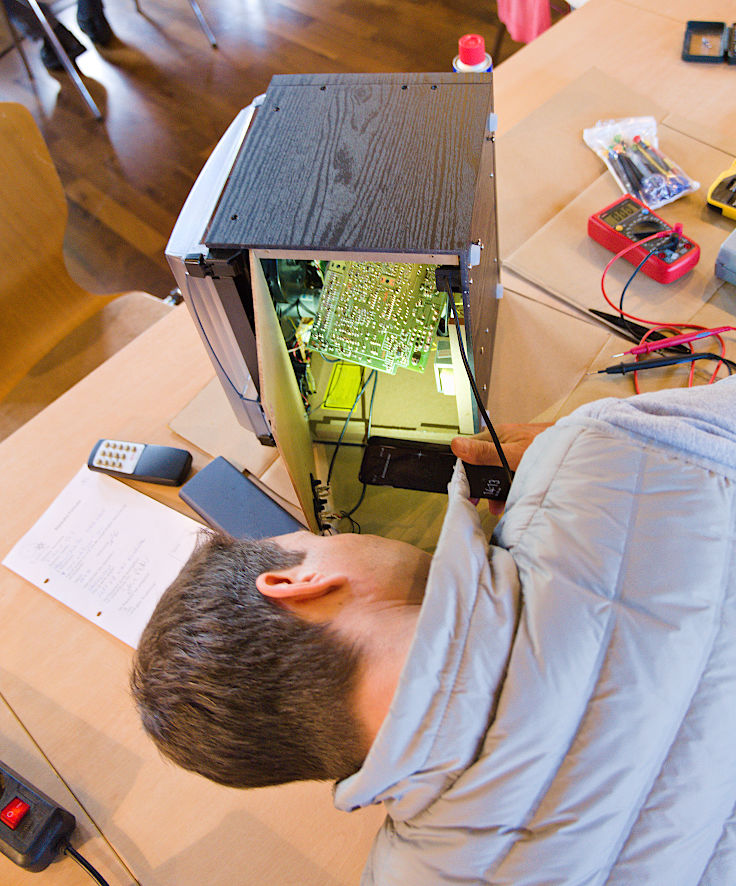 &copy; www.mutbuergerdokus.de: BUND Meerbusch: Repaircaf&eacute; Meerbusch