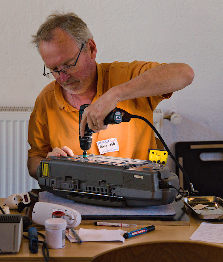 &copy; www.mutbuergerdokus.de: BUND Meerbusch: Repaircaf&eacute; Meerbusch