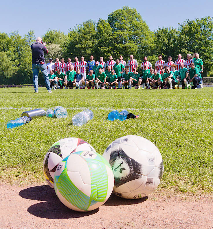 &copy; www.mutbuergerdokus.de: 3. Fu&szlig;ballfest der Fu&szlig;ball Freunde B&uuml;derich '22: 'D'r FC K&ouml;lle k&uuml;tt!'