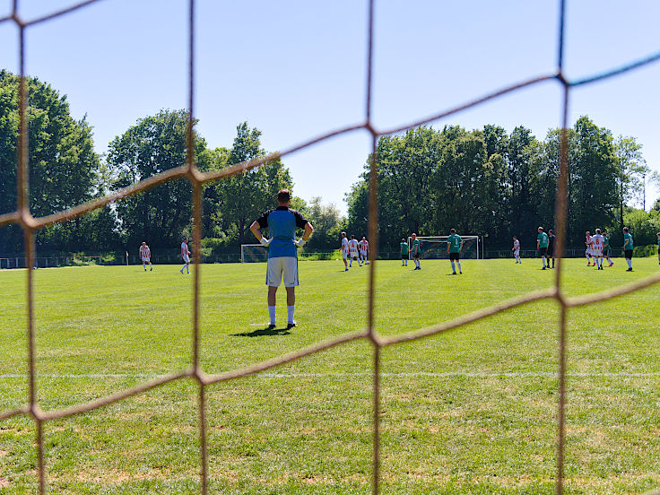 &copy; www.mutbuergerdokus.de: 3. Fu&szlig;ballfest der Fu&szlig;ball Freunde B&uuml;derich '22: 'D'r FC K&ouml;lle k&uuml;tt!'