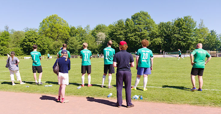 &copy; www.mutbuergerdokus.de: 3. Fu&szlig;ballfest der Fu&szlig;ball Freunde B&uuml;derich '22: 'D'r FC K&ouml;lle k&uuml;tt!'
